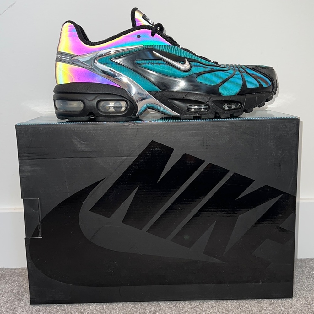 Dead Stock Nike Air Max Tailwind V Skepta Size US 9